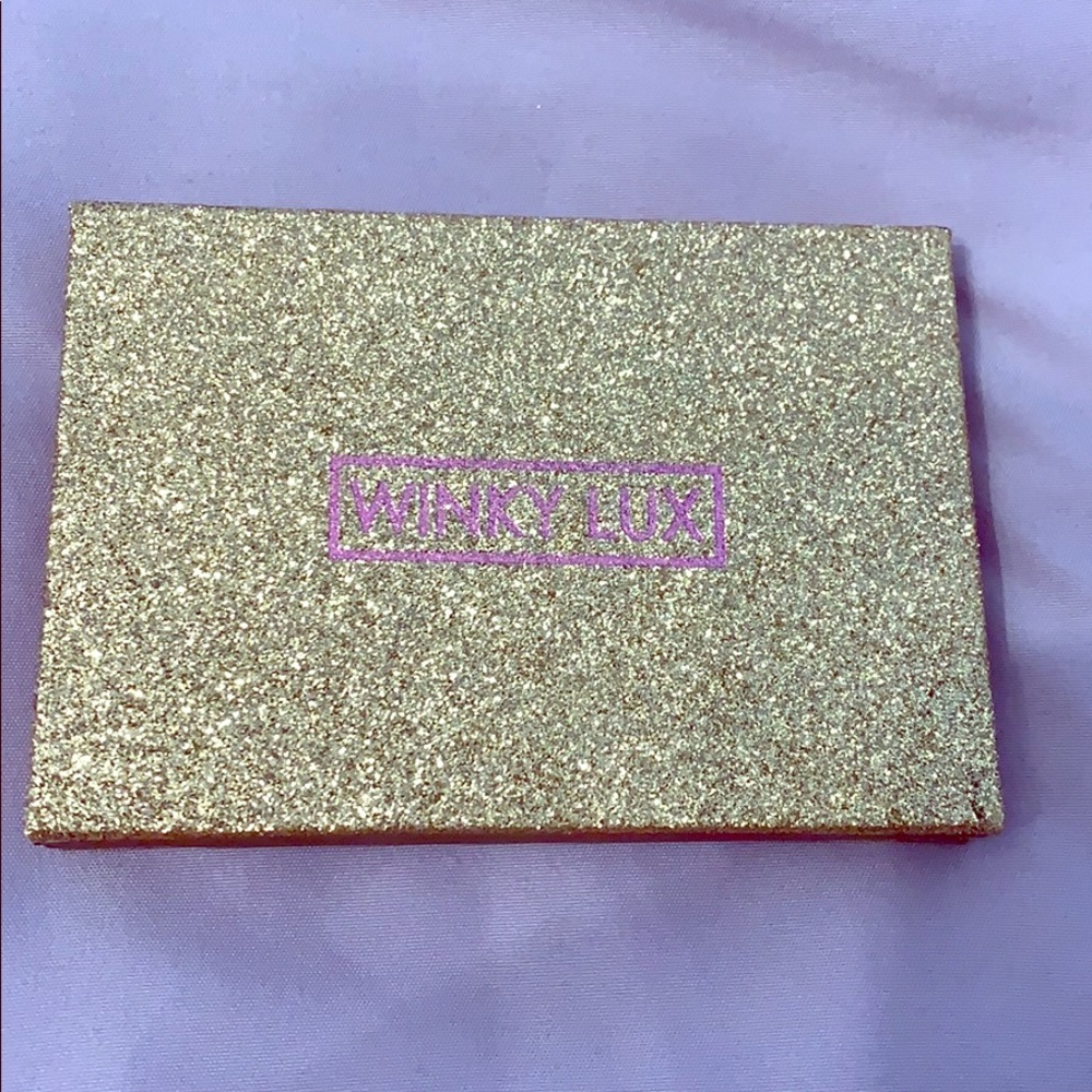 Never before used Winky Lux Pallete